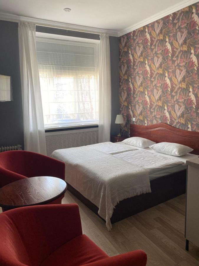 Hotel Kert FREE PARKING Riga Buitenkant foto